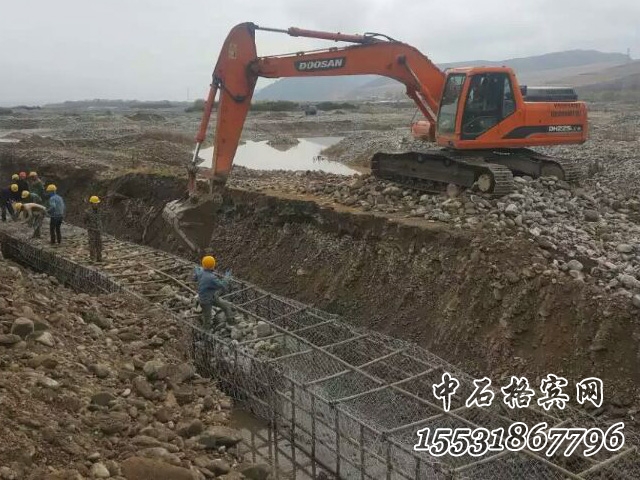 賓格網石籠.jpg